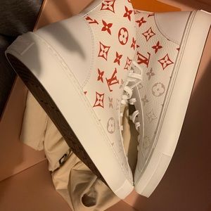 Lv sneakers